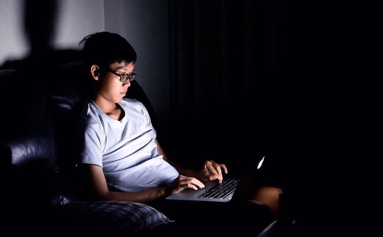Thức khuya có thể dẫn đến rối loạn đồng hồ sinh học