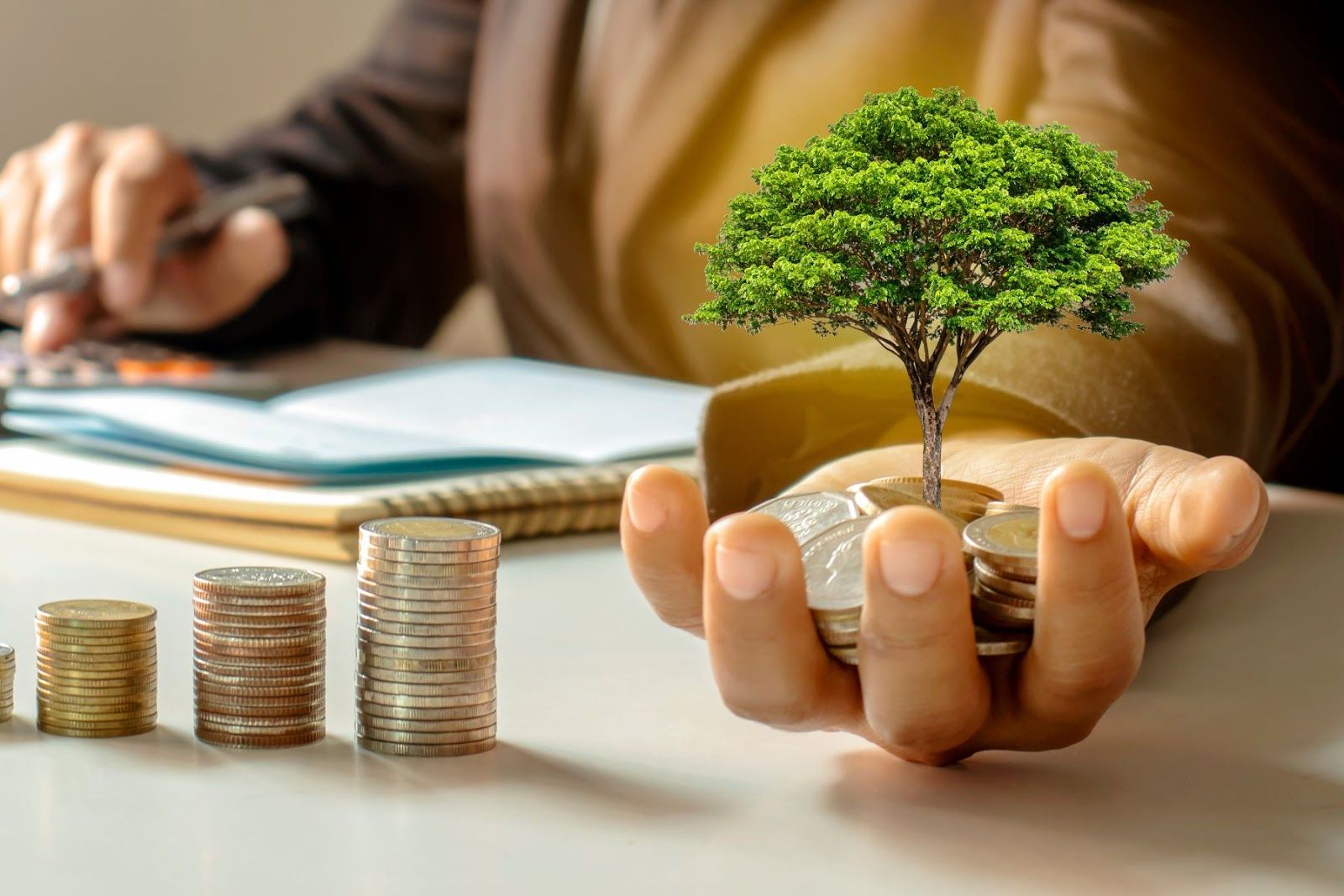 Bảo hiểm nhân thọ có thể trở thành kênh đầu tư sinh lời hiệu quả (Nguồn: Canva)