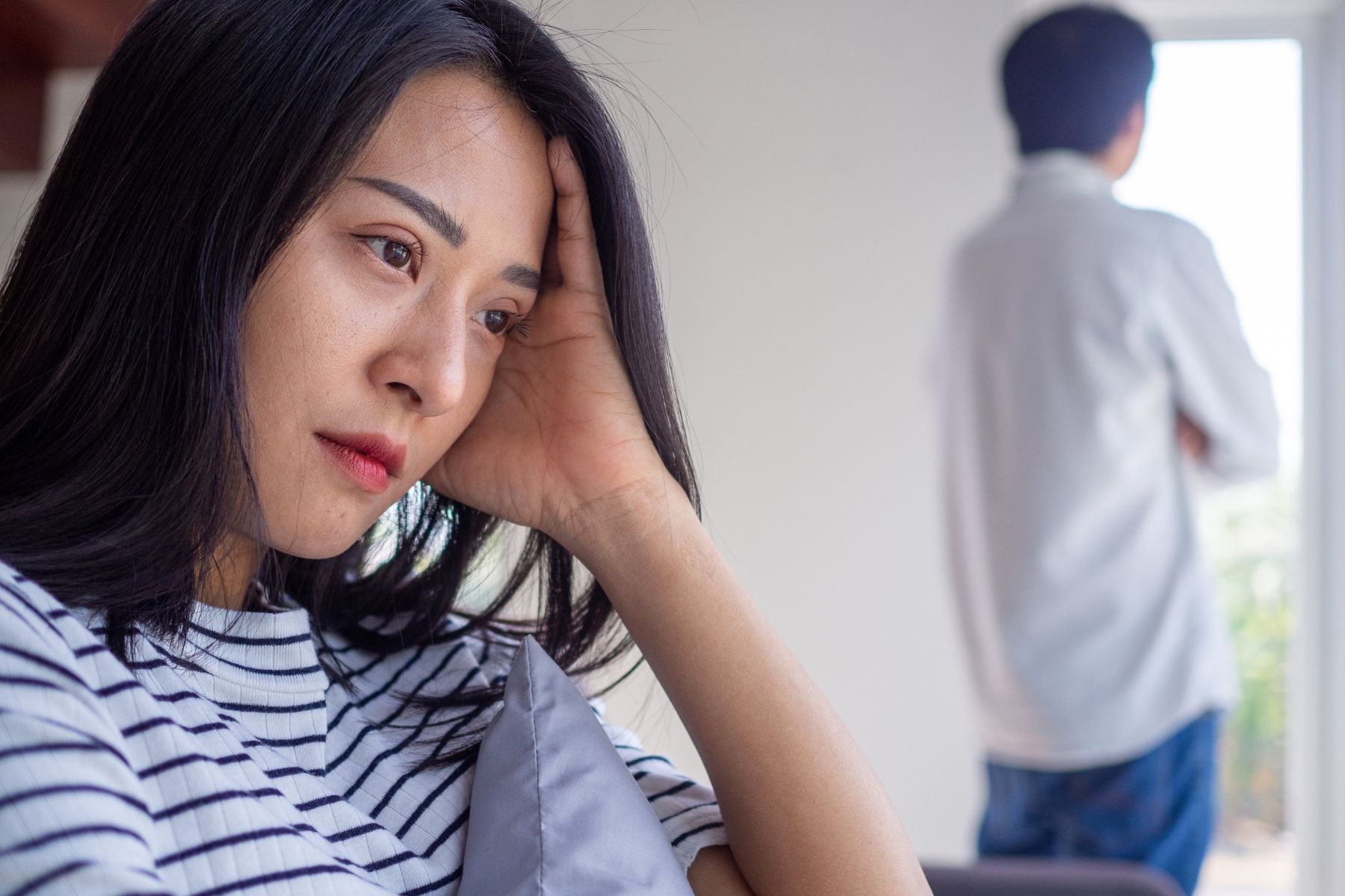 Áp lực gia đình là gì? (Nguồn: Canva)