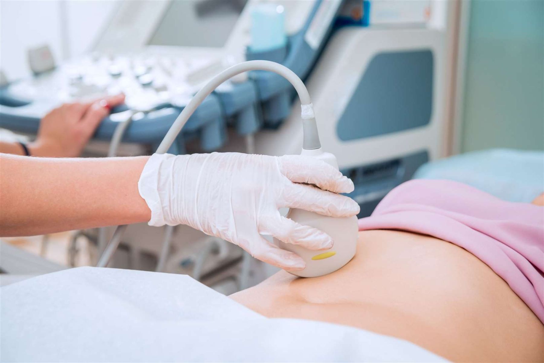Việc chẩn đoán thai ngoài tử cung có thể xác định phương pháp điều trị phù hợp.