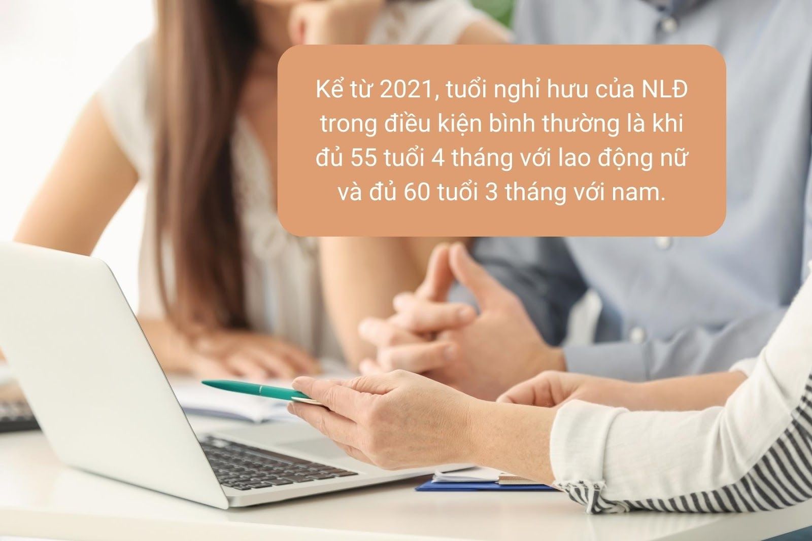 Độ tuổi quy định nghỉ hưu hiện nay năm 2023 - Nguồn ảnh: Canva