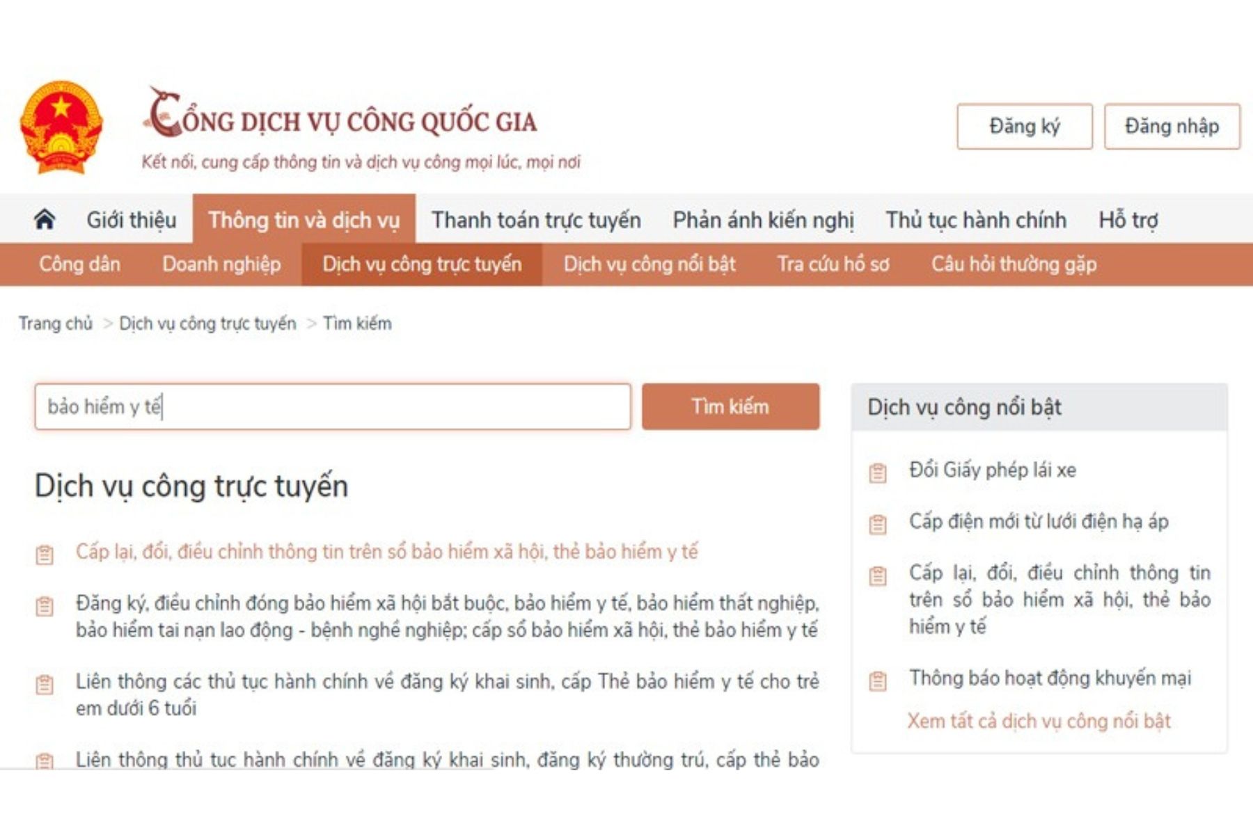 Nhập từ khóa "Bảo hiểm y tế" vào khung tìm kiếm và chọn "Cấp lại, đổi, điều chỉnh thông tin trên sổ bảo hiểm xã hội, thẻ bảo hiểm y tế (Nguồn: Internet)