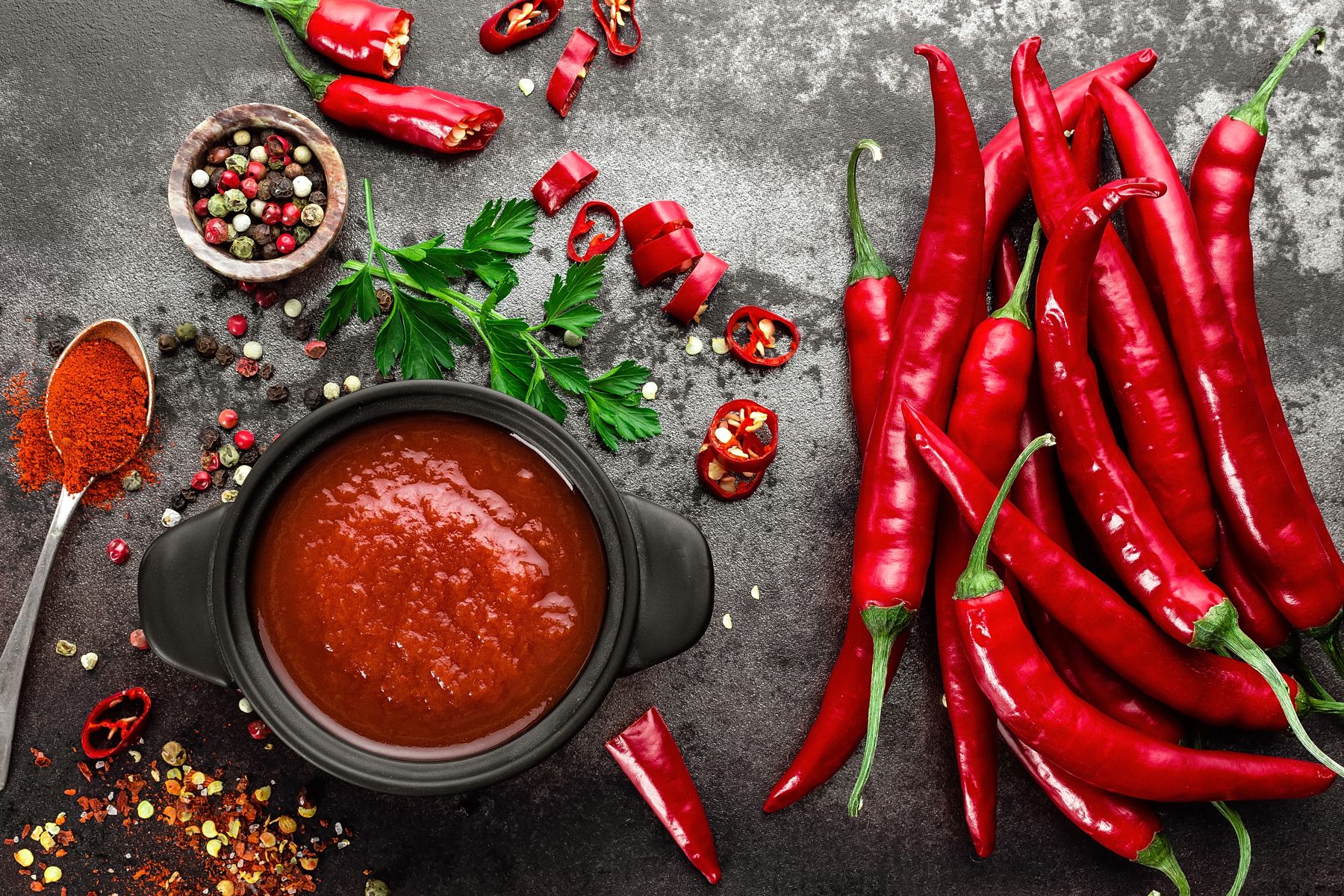 Người bệnh tiêu chảy nên tránh đồ ăn cay, nóng.