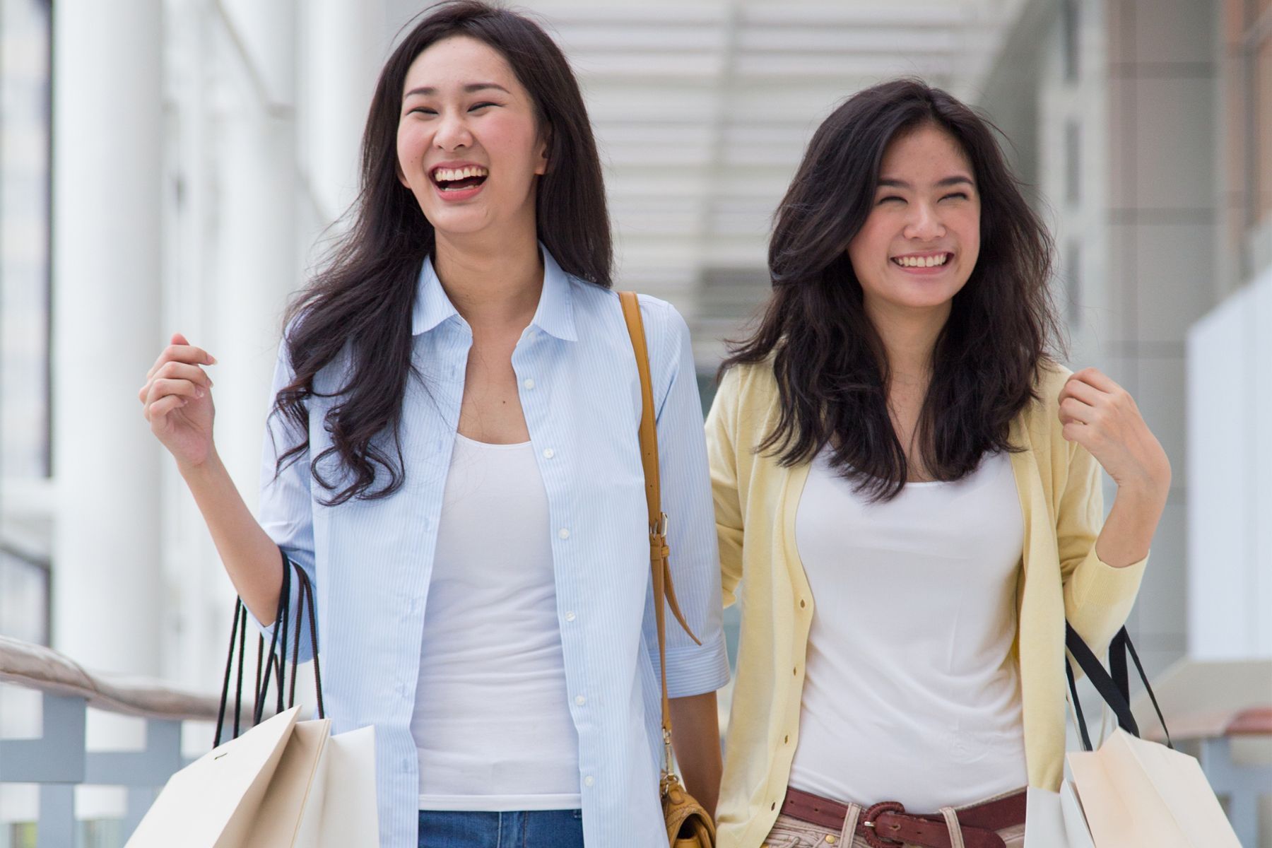Phụ nữ hiện đại là ai? (Nguồn: Canva) 