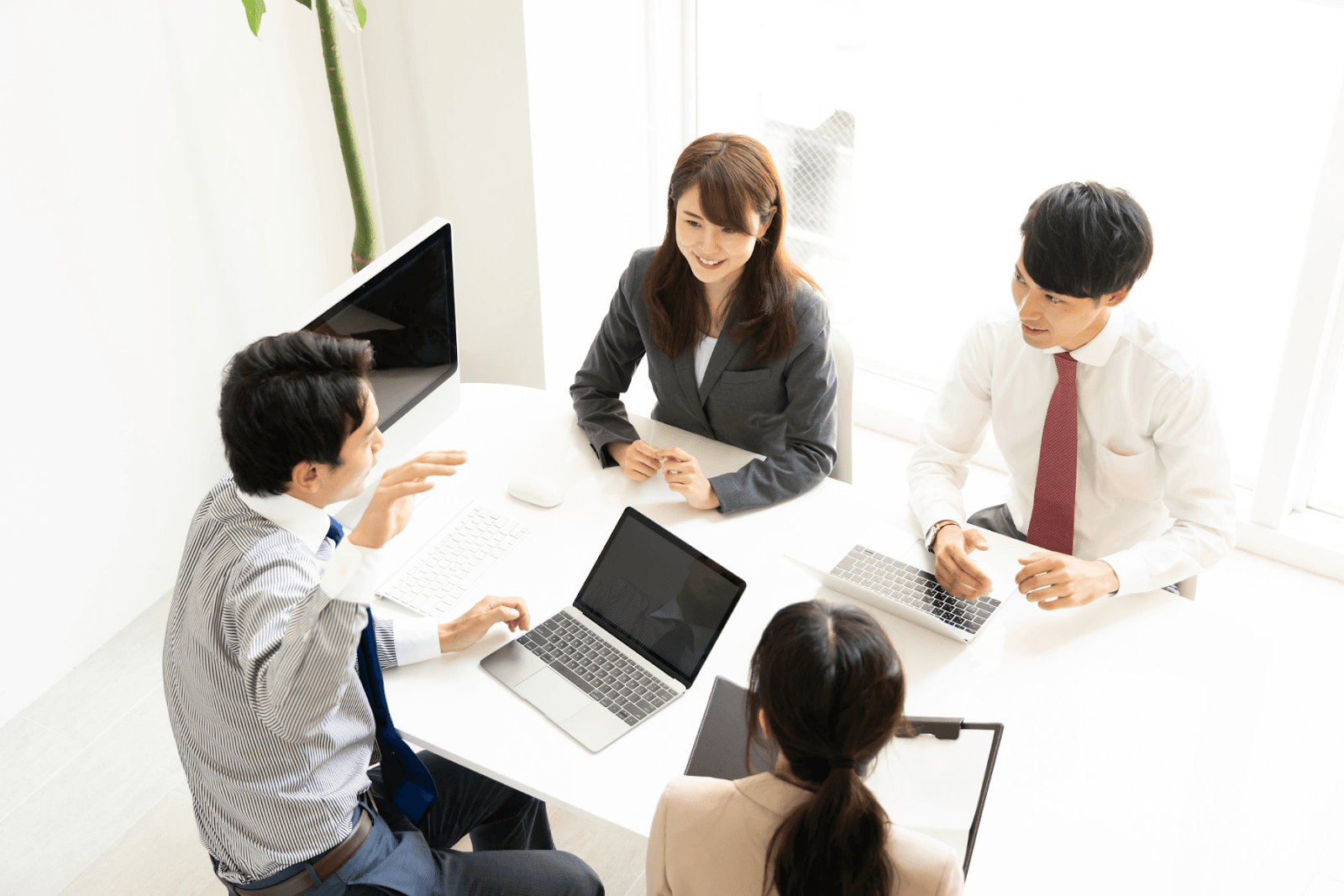 Hiệu ứng cánh bướm áp dụng vàonhiều lĩnh vực